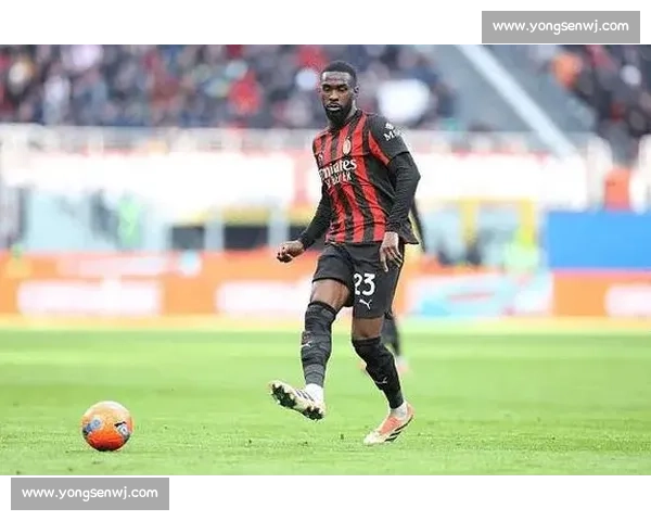 尤文双线追击米兰双星！托莫里续约僵局成突破口，特奥转会博弈升级