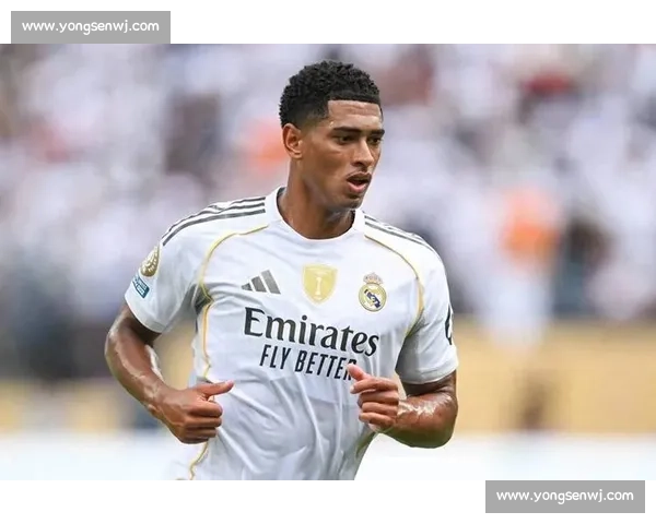 贝林厄姆弟弟多特首秀破门！天才中场接班兄长引期待